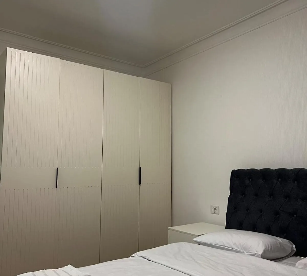 Vip Modern & Luxe Central Apartment Baky