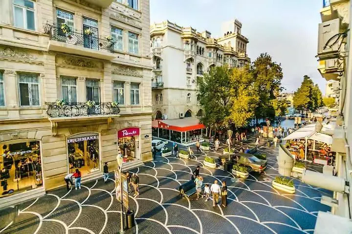 Vip Modern & Luxe Central Apartment باكو